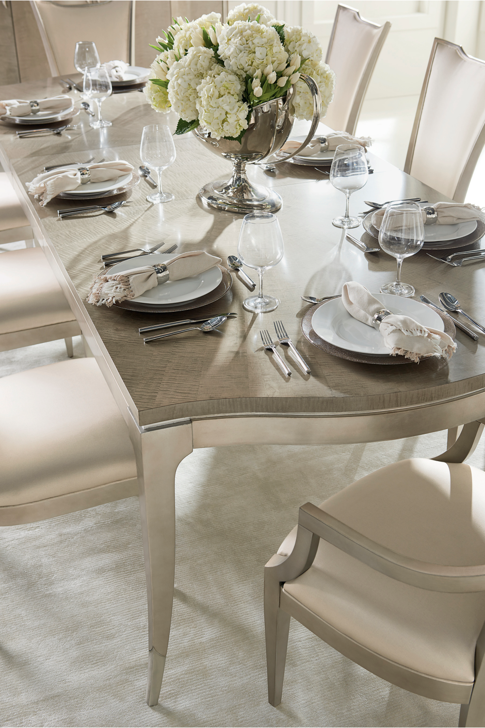 Curly Maple Dining Table | Caracole On A Silver Platter | Caracole.eu.com