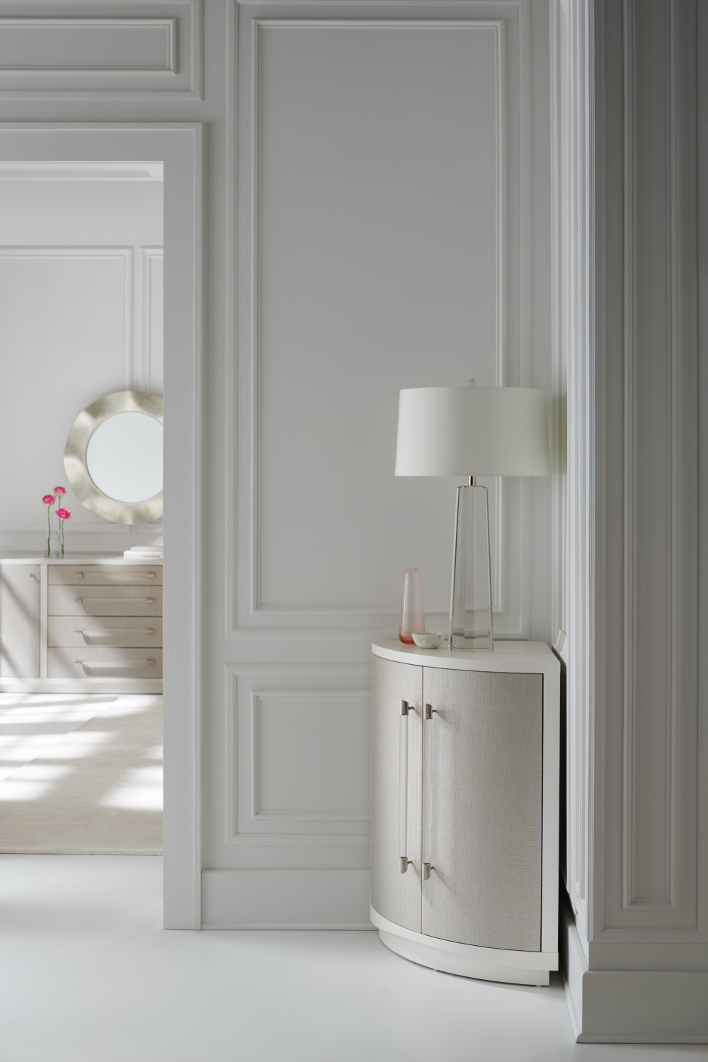 White Modern Dresser | Caracole Clear To Me | Caracole.eu.com