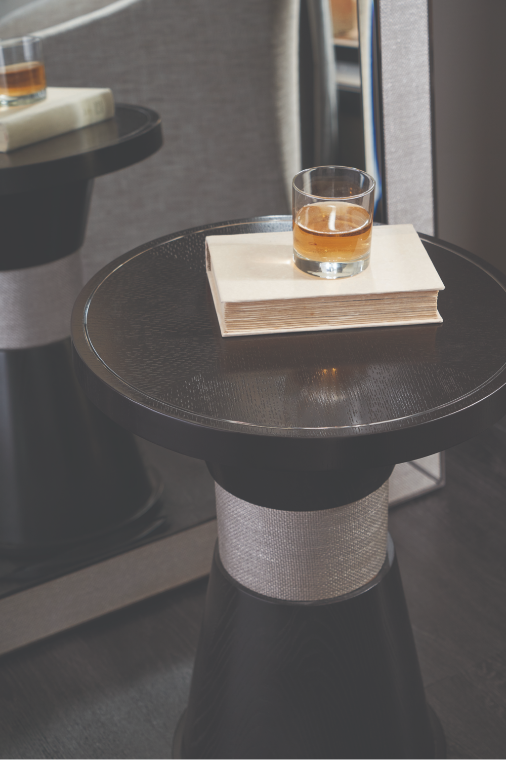 Dark Brown Ash Side Table | Caracole Periscope | Caracole.eu.com