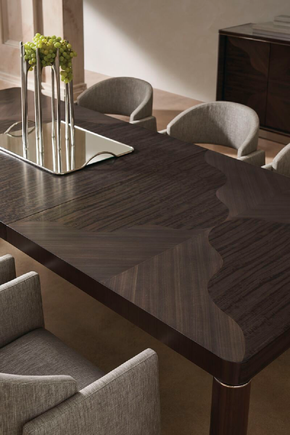 Parsons-Style Dining Table | Caracole Mirror Image | Caracole.eu.com