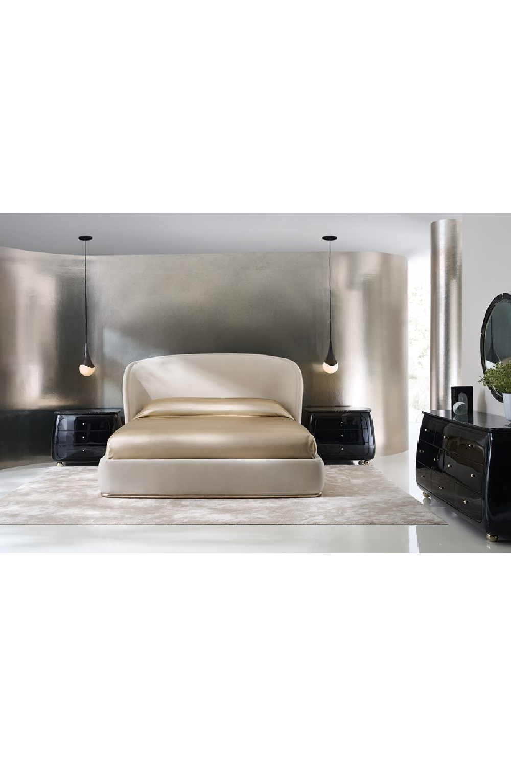 Black 8-Drawer Curved Dresser | Caracole Cabochon | Caracole.eu.com