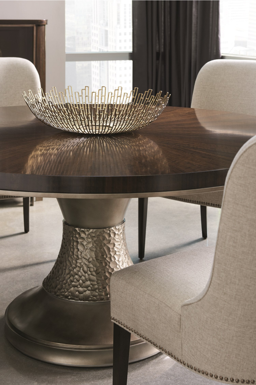 Cream Upholstered Side Chairs (2) | Caracole Streamline | Caracole.eu.com