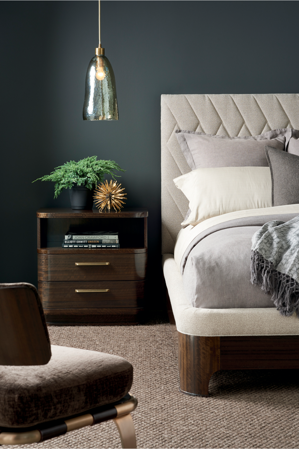 Neutral-Toned Quilted Bed | Caracole Moderne | Caracole.eu.com