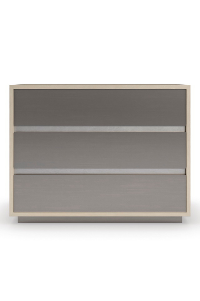 Monochromatic Modern Nightstand L | Caracole Da Vita | Caracole.eu.com