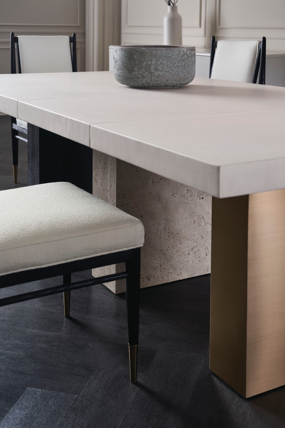 Oak Extendable Modern Dining Table | Caracole Unity | Caracole.eu.com