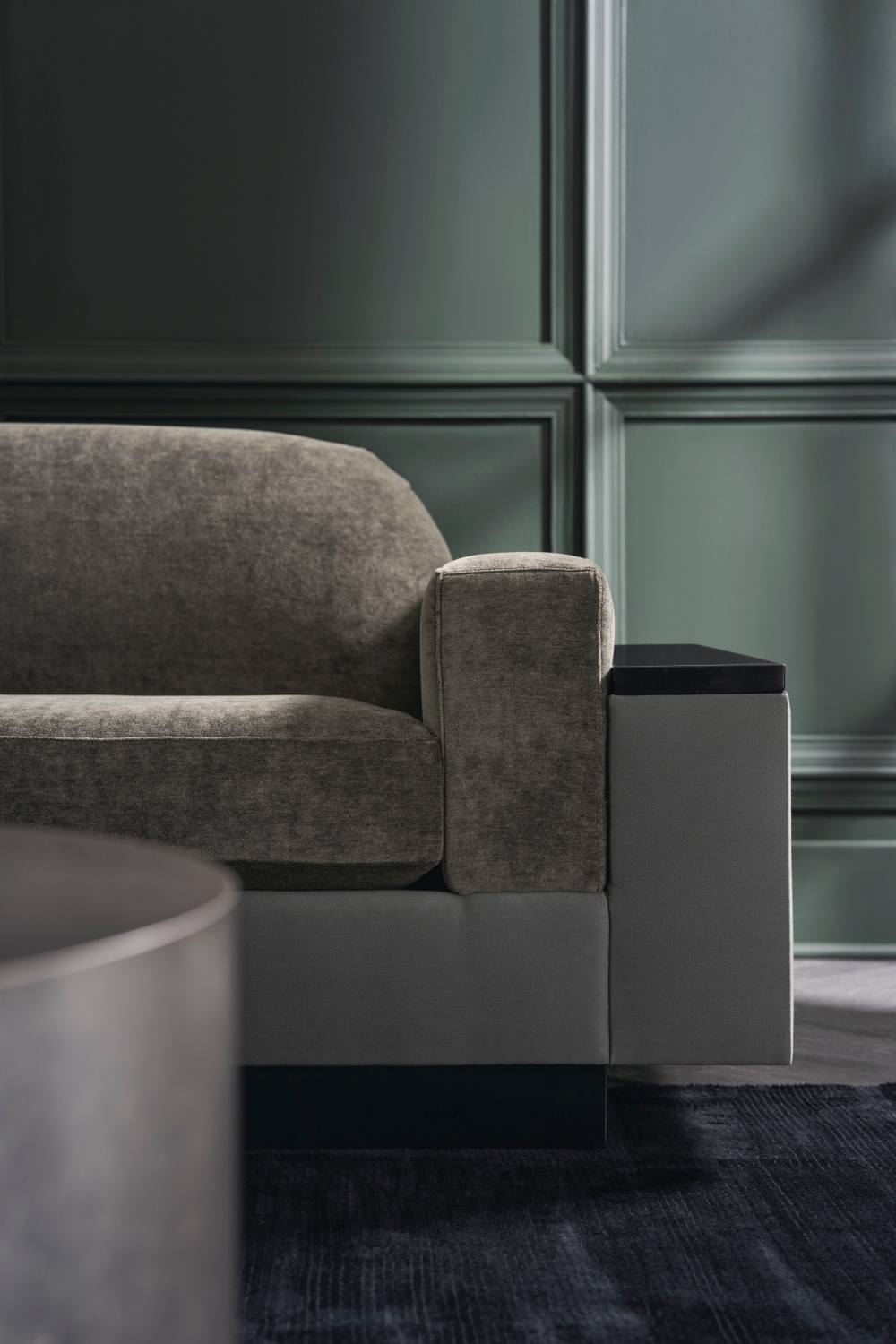 Wool Sateen Sofa | Caracole Stellar | Caracole.eu.com