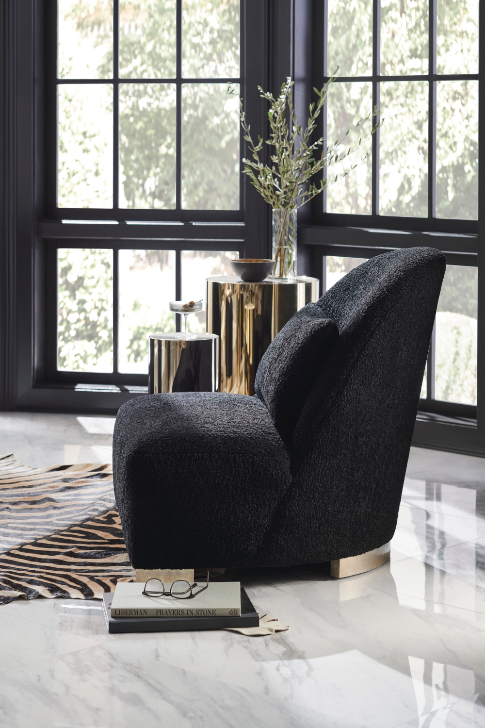 Cylindrical Accent Table | Caracole Round About | Caracole.eu.com