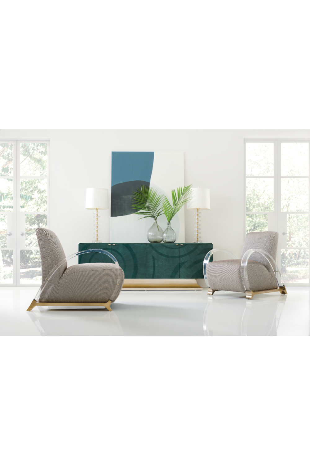 Acrylic Armed Lounge Chair | Caracole Arch Support | Caracole.eu.com