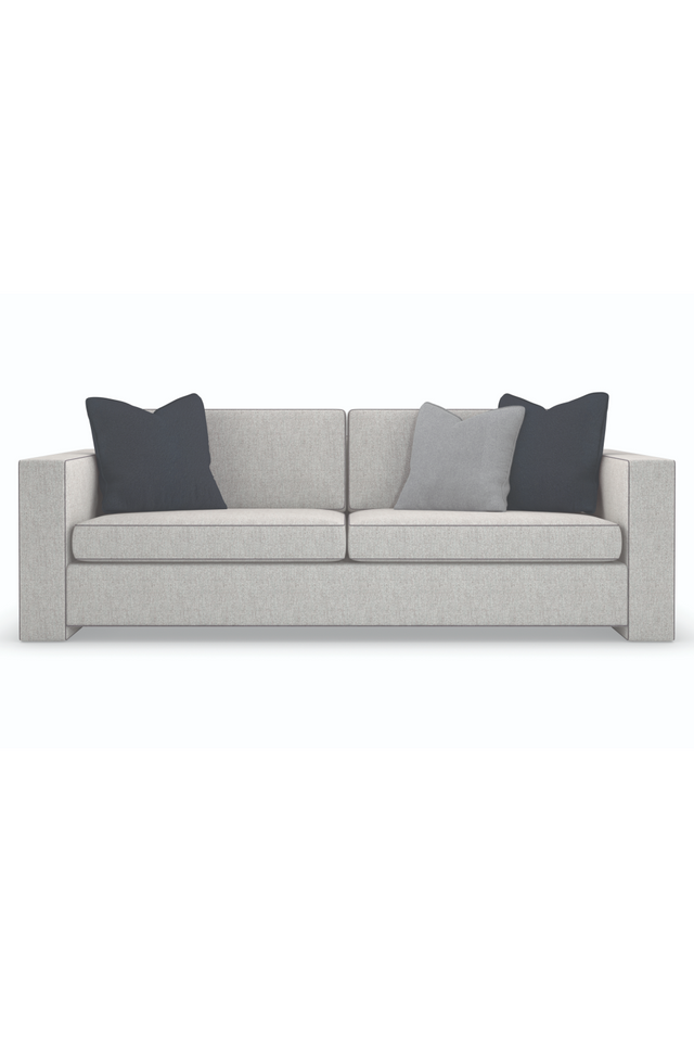 Piped Modern Sofa | Caracole Welt Played | Caracole.eu.com