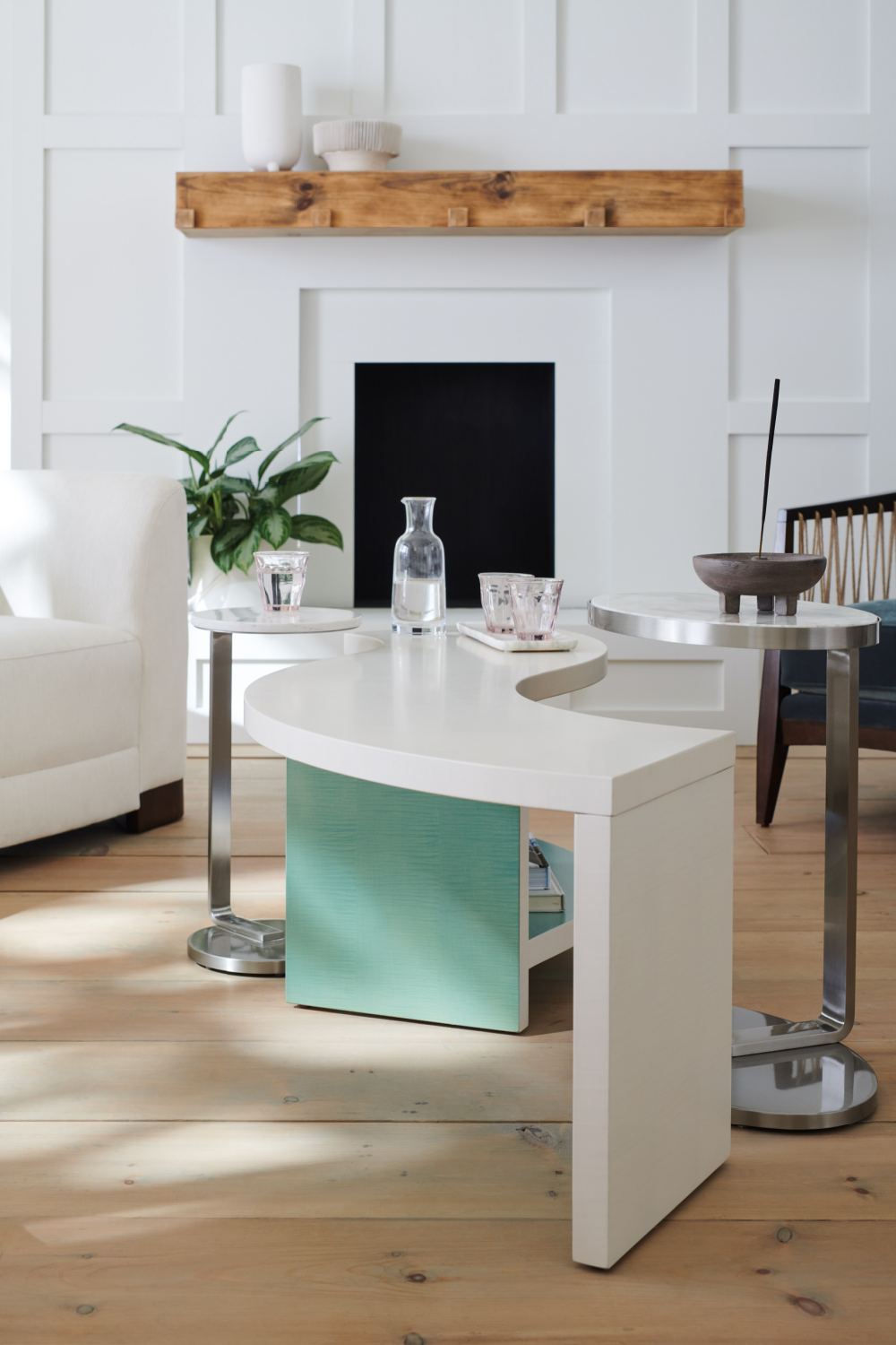 Blue Velvet Occasional Chair | Caracole Rope Me In | Caracole.eu.com