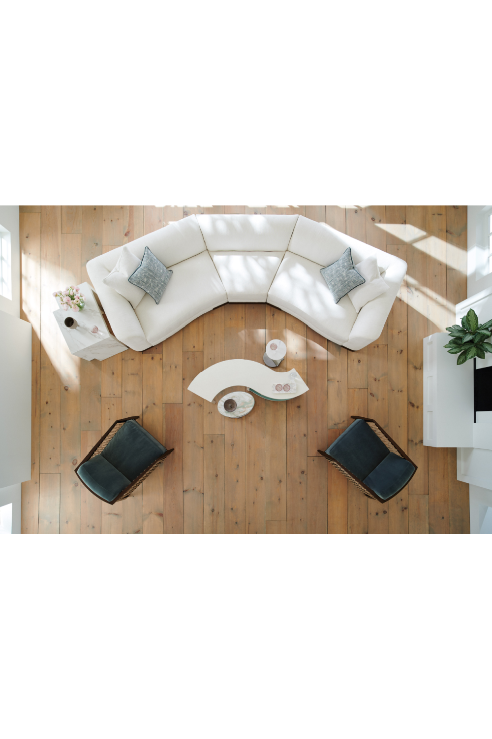 White Chenille Modular Chair | Caracole Lounge Around | Caracole.eu.com