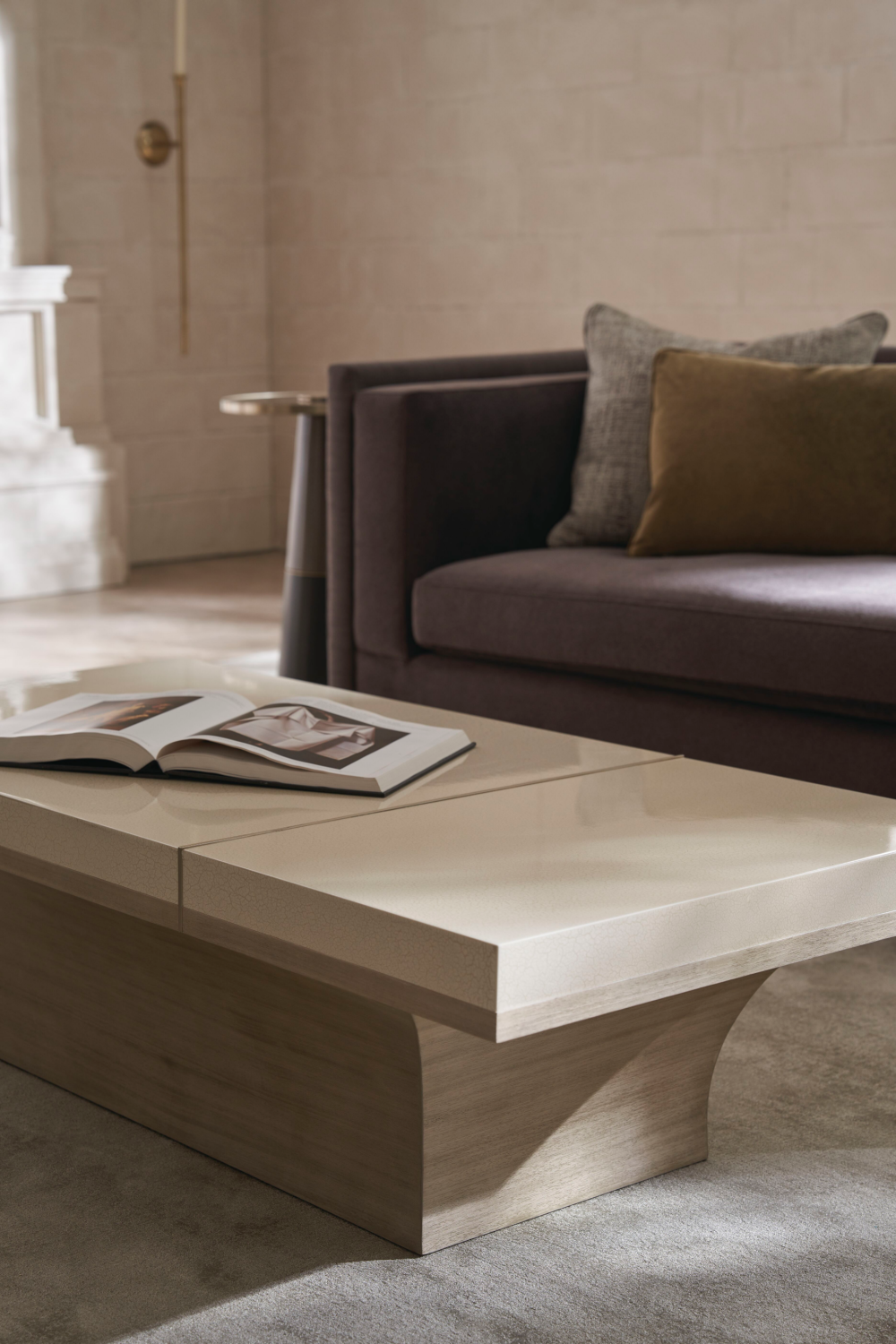 Brown Classic Sofa | Caracole Tuxedo | Caracole.eu.com