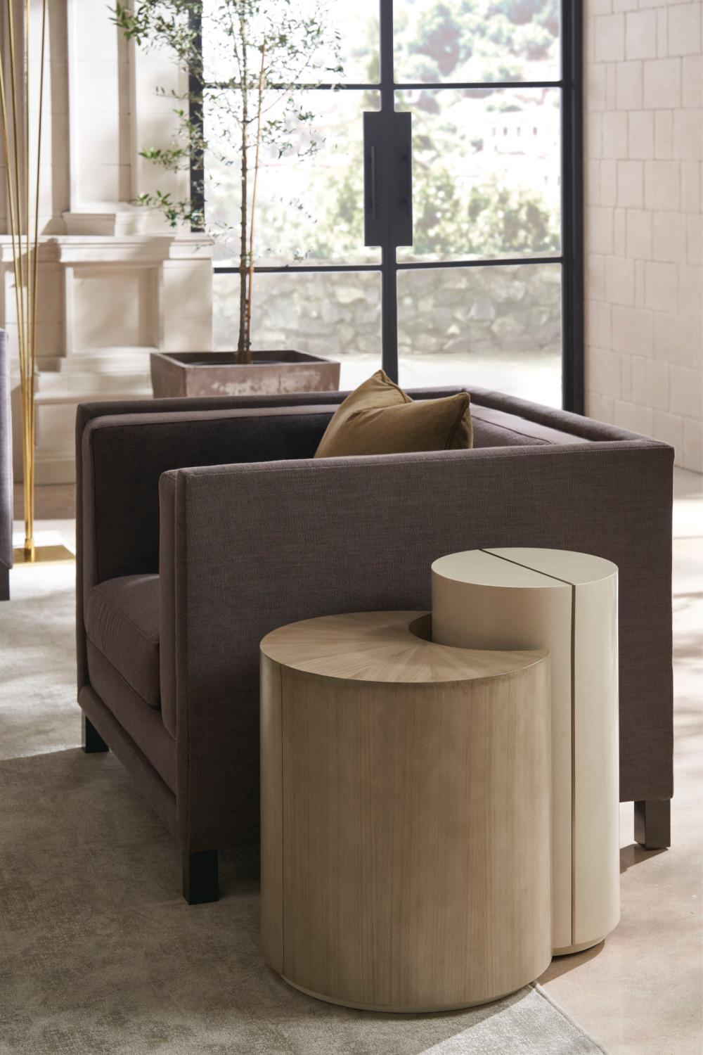Brown Linen Lounge Chair | Caracole Tuxedo | Caracole.eu.com