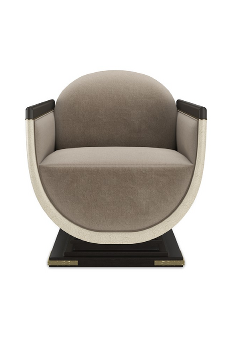 Scooped Frame Accent Chair | Caracole Helena | Caracole.eu.com