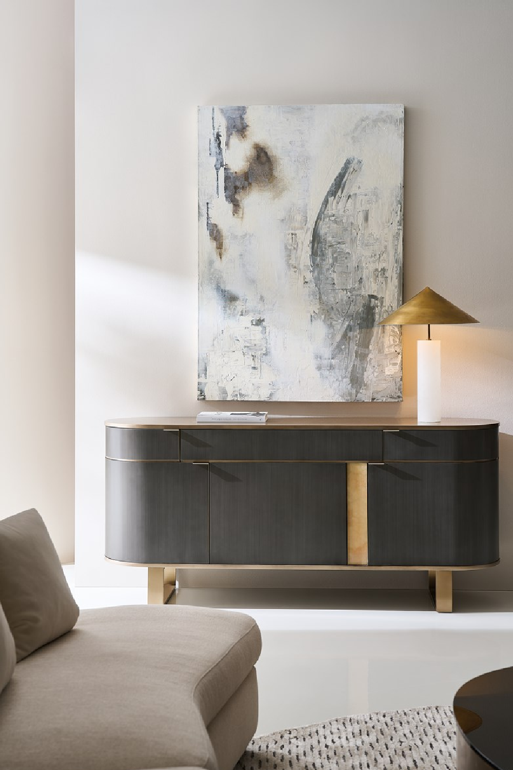 Ivory Linen Sectional Chair | Caracole Lumi | Caracole.eu.com